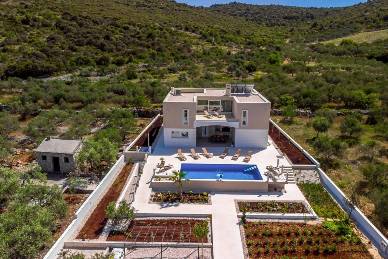 Villa Hileja Marina Exteriör bild