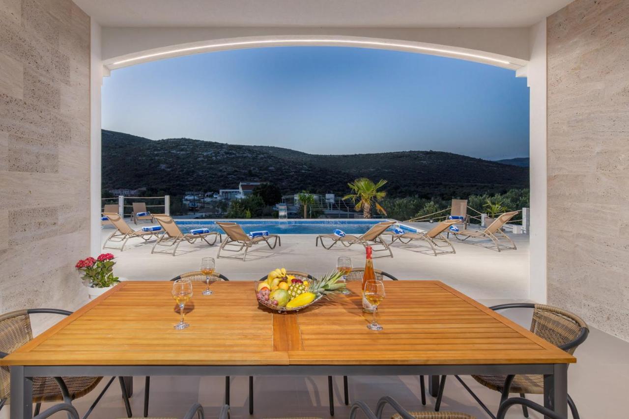 Villa Hileja Marina Exteriör bild