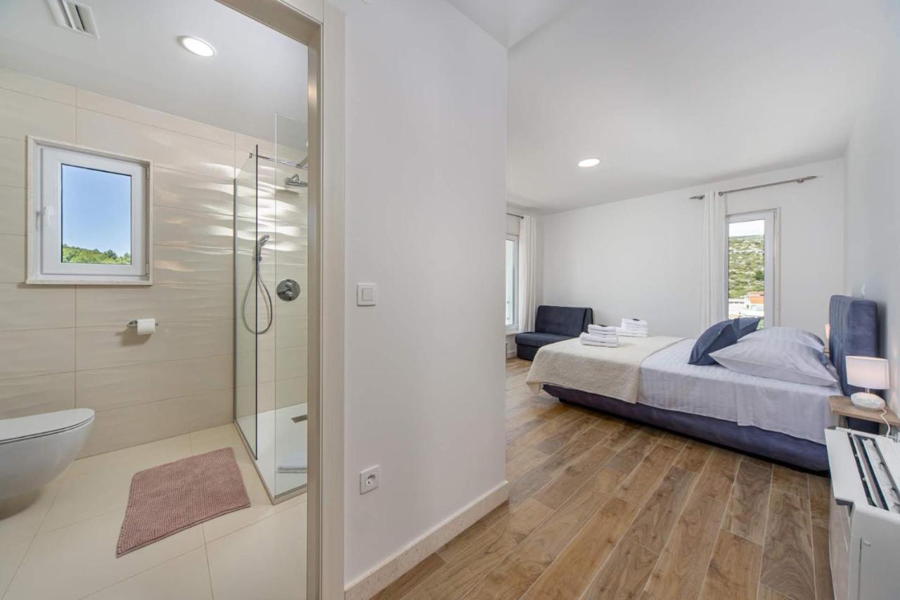 Villa Hileja Marina Exteriör bild